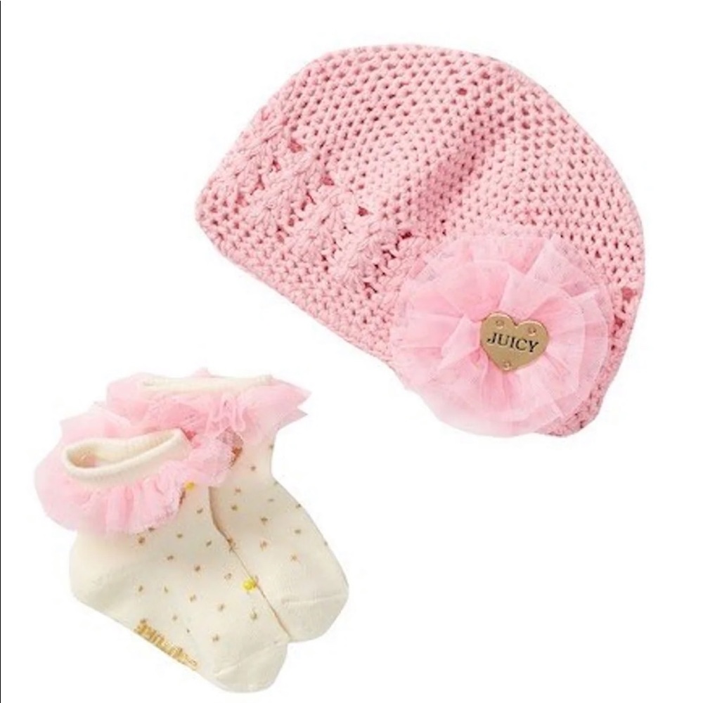 JUICY COUTURE  Infant Hat & Sock Gift Box Set - Picture 2 of 8